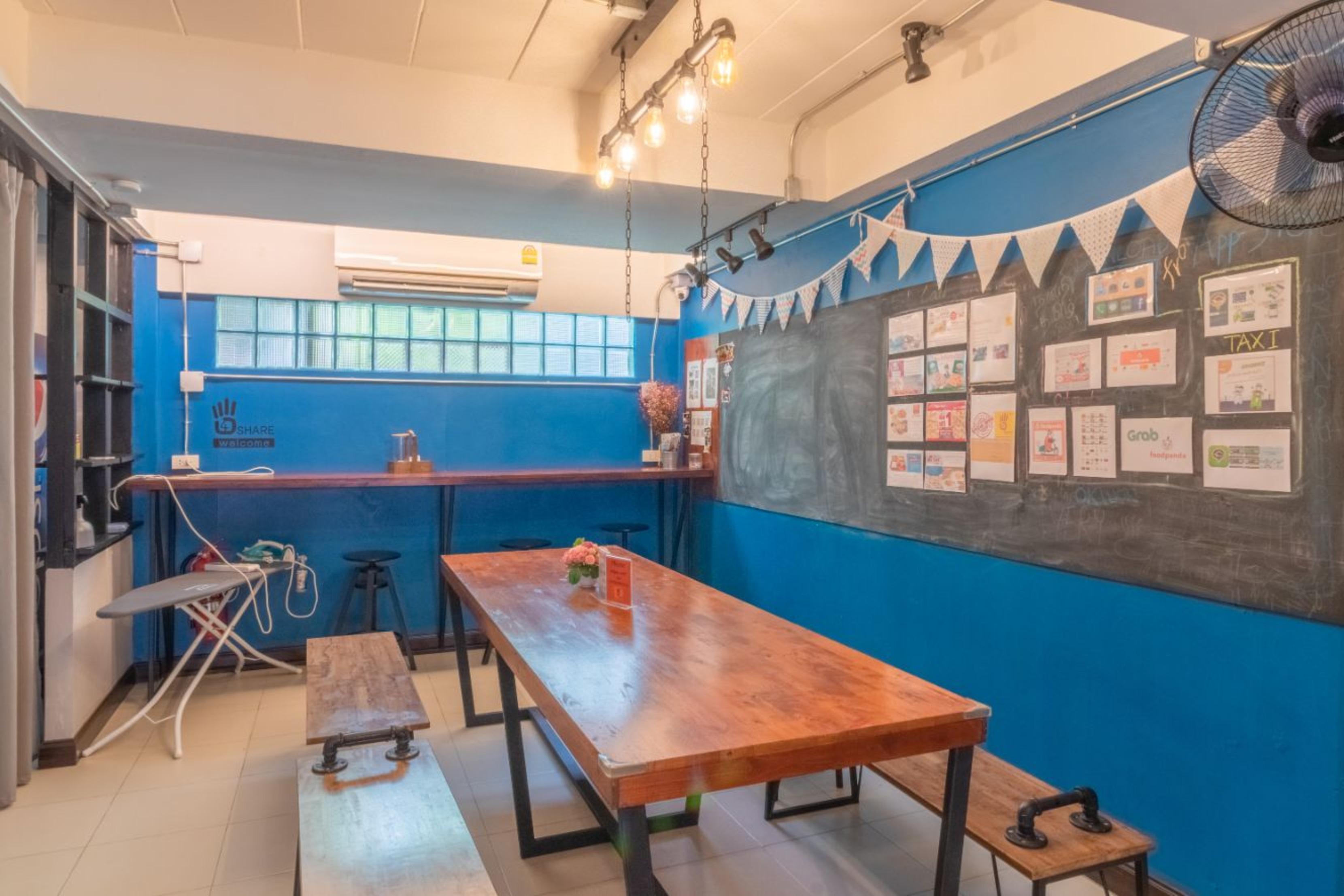 4Share Hostel (Adults Only) Bangkok Eksteriør billede